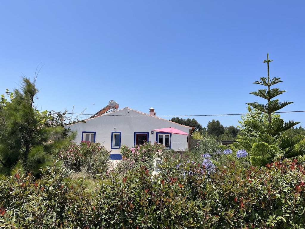 Casa Selva ist ein gemütliches Ferienhaus nur 3km vom Strand entfernt. Buchen Sie dieses schöne Ferienhaus jetzt mit Westalgarve-booking.com !